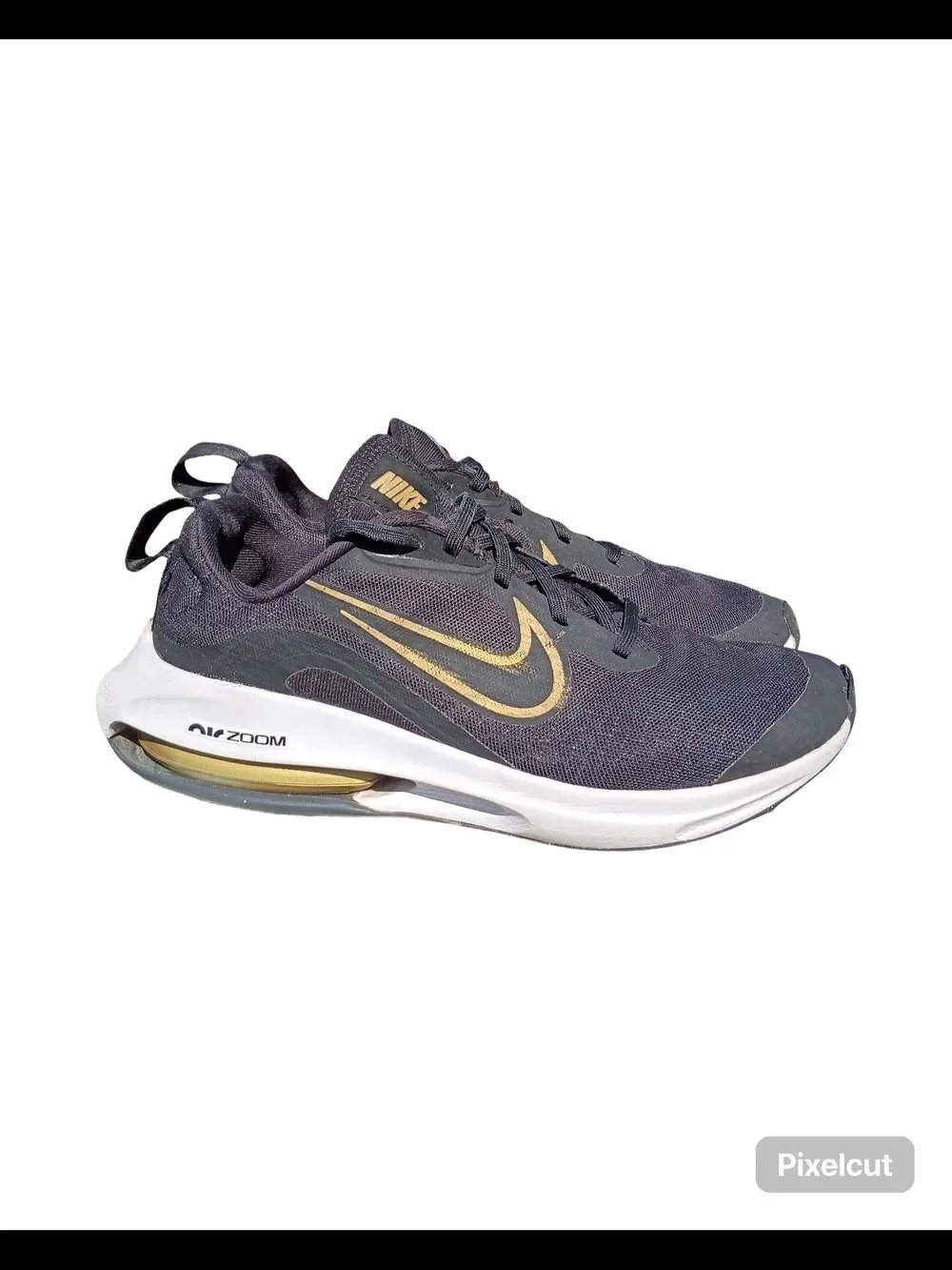 Nike Air Zoom Arcadia 2 in the 'Black Metallic Gold' | Unisex Youth 5.5